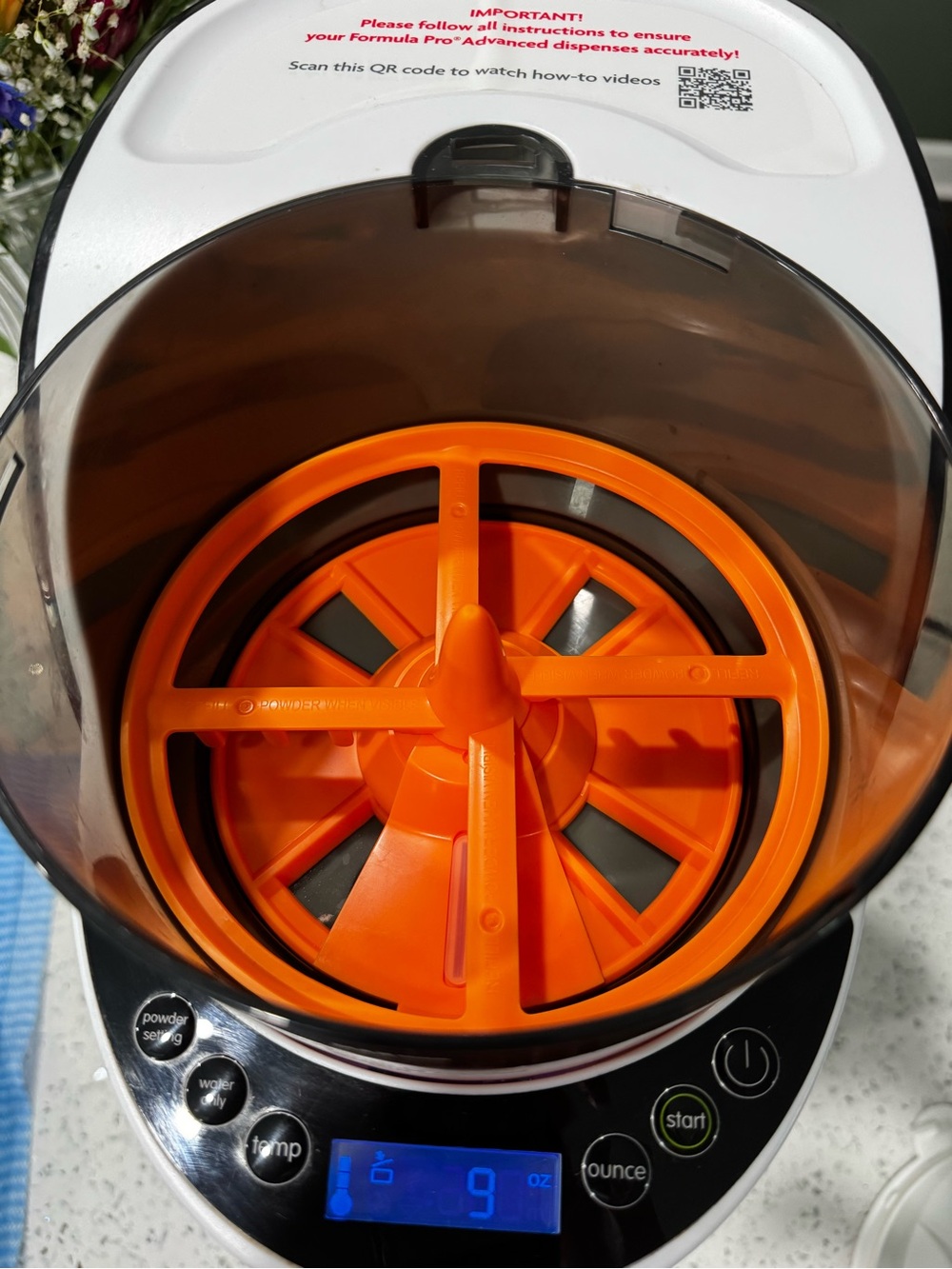 Baby Brezza Formula Pro - White - Picture 4 of 5